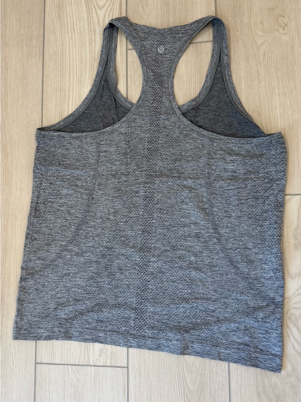 Lululemon Swiftly Tech Racerback Tank Top In Light Grey Size 12